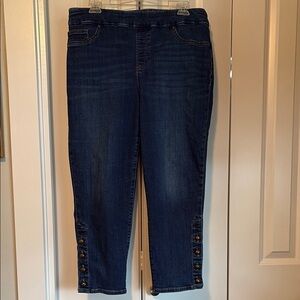 Deep Blue Cropped Ankle Jeans with Tapered Fit